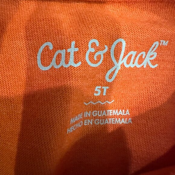 CAT & JACK LOT OF 4 T SHIRTS SHORT SLEEVE 5T - Picture 4 of 11